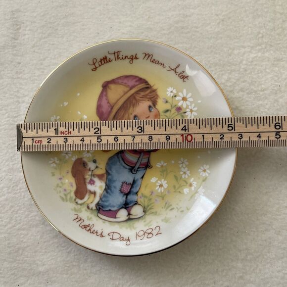 VINTAGE AVON 1982 Mother’s Day‎ Mini Collectible Plate"Little Things Mean A Lot" - Picture 4 of 9